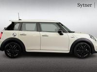 Used Mini Cooper S Sport 189 HP (139 kW) 2019 White Hatchback