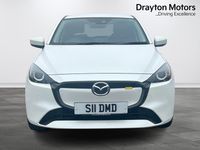 Usado Mazda 2 Exclusive-Line 90 HP (66 kW) 2024 Branco Citadino