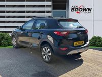 Usado Kia Stonic 2025 Preto SUV