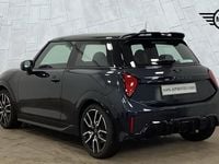 Usado Mini Cooper Hatch 113 kW (154 CV) 2025 Gris Utilitario