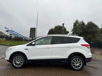 Begagnad Ford Kuga Titanium X 2014 Vit SUV