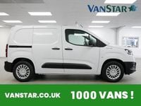 Used Toyota Proace 100 kW (136 HP) 2023 White MPV