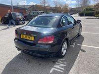 Begagnad BMW 120 Coupé 2010 Svart Sportkupé