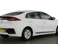 Used Hyundai Ioniq Premium SE 141 HP (103 kW) 2019 White Hatchback