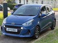 Used Hyundai i10 Premium 66 HP (48 kW) 2017 Blue Hatchback
