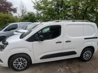 Usado Vauxhall Combo Sportive 100 CV (73 kW) 2020 Blanco Monovolumen