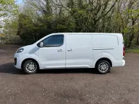 Used Vauxhall Vivaro Sportive 100 HP (73 kW) 2020 White MPV
