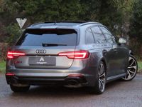 Used Audi RS4 450 HP (330 kW) 2018 Grey Estate
