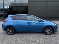Used Toyota Auris Hybrid 2014 Blue Hatchback
