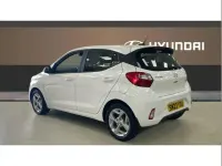 Used Hyundai i10 SE 83 HP (61 kW) 2023 White Hatchback