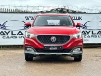 Usado MG ZS Excite 111 HP (81 kW) 2019 Vermelho SUV