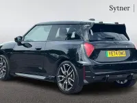 Used Mini Cooper SE Hatch 158 kW (215 HP) 2024 Black Hatchback