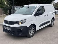 Used Peugeot Partner 100 HP (73 kW) 2020 White MPV