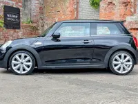 Used Mini Cooper S Hatch 170 HP (125 kW) 2015 Black Hatchback