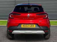 Second-hand Renault Captur Iconic 145 CP (106 kW) 2022 Roșu SUV