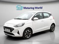 Used Hyundai i10 Advanced 63 HP (46 kW) 2024 White Hatchback