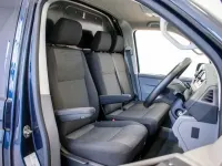 Second-hand VW Transporter Highline 150 CP (110 kW) 2024 Albastru Van