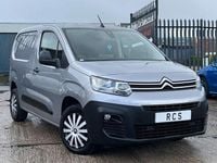 Used Citroën Berlingo 128 HP (94 kW) 2019 Grey MPV