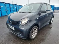 Used Smart ForFour Passion Premium 90 HP (66 kW) 2015 Black Hatchback