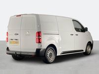 Used Peugeot e-Expert 100 kW (136 HP) 2022 White Van