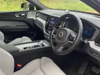 Usado Volvo XC60 Ultra 449 HP (330 kW) 2025 Vermelho SUV