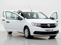 Used Dacia Sandero Essentiel 90 HP (66 kW) 2019 White Hatchback