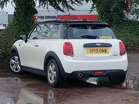 Used Mini Cooper Classic 136 HP (100 kW) 2019 White Hatchback