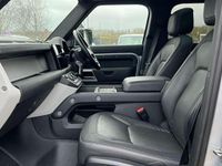 Used Land Rover Defender HSE Dynamic 300 HP (220 kW) 2023 Silver SUV