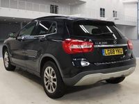 Used Mercedes GLA200 Executive 156 HP (114 kW) 2018 Black SUV