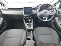 Usado Renault Clio V Evolution 145 HP (106 kW) 2023 Branco Citadino