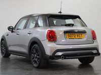 Usado Mini Cooper Classic 134 CV (98 kW) 2022 Plateado Utilitario