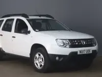 Used Dacia Duster Ambiance 110 HP (80 kW) 2017 White SUV