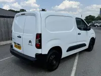 Used Citroën Berlingo 100 HP (73 kW) 2022 White MPV