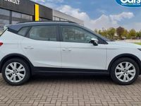 Begagnad Seat Arona SE Technology 95 HK (69 kW) 2021 Vit SUV