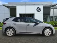 Usado VW ID.3 Pro 106 kW (145 HP) 2021 Cinzento Citadino
