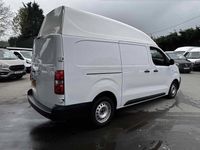 Used Vauxhall Vivaro S 100 HP (73 kW) 2023 White MPV