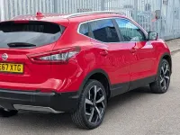 Used Nissan Qashqai Tekna 110 HP (80 kW) 2017 Red SUV