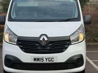 Used Renault Trafic Business 114 HP (83 kW) 2015 White MPV