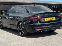 Używany Audi S4 Black Edition 341 KM (250 kW) 2023 Czarny Sedan/Limuzyna