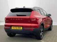 Usado Volvo XC40 R-Design 163 HP (119 kW) 2020 Vermelho SUV