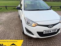Used Hyundai i20 Classic 85 HP (62 kW) 2014 White Hatchback