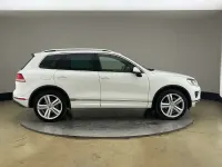 Used VW Touareg R-line Plus 2017 White SUV