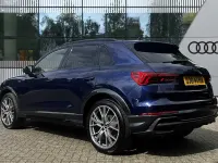 Używany Audi Q3 Black Edition 150 KM (110 kW) 2024 Niebieski SUV