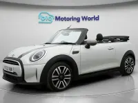 Usado Mini Cooper Cabriolet Exclusive 136 CV (100 kW) 2022 Plateado Descapotable