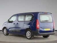 Usado Citroën e-Berlingo Feel 100 kW (136 HP) 2023 Azul Monovolume