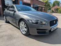 Używany Jaguar XE Prestige 2015 Szary Sedan/Limuzyna