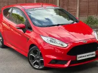 Używany Ford Fiesta ST 2016 Czerwony Hatchback