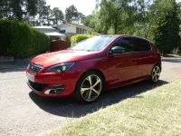 Used Peugeot 308 GT-line 130 HP (95 kW) 2017 Red Hatchback