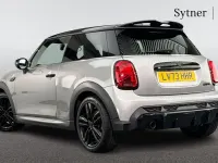 Used Mini Cooper Hatch 134 HP (98 kW) 2023 Silver Hatchback