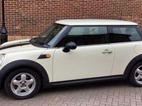 Begagnad Mini ONE Hatch 2007 Vit Halvkombi